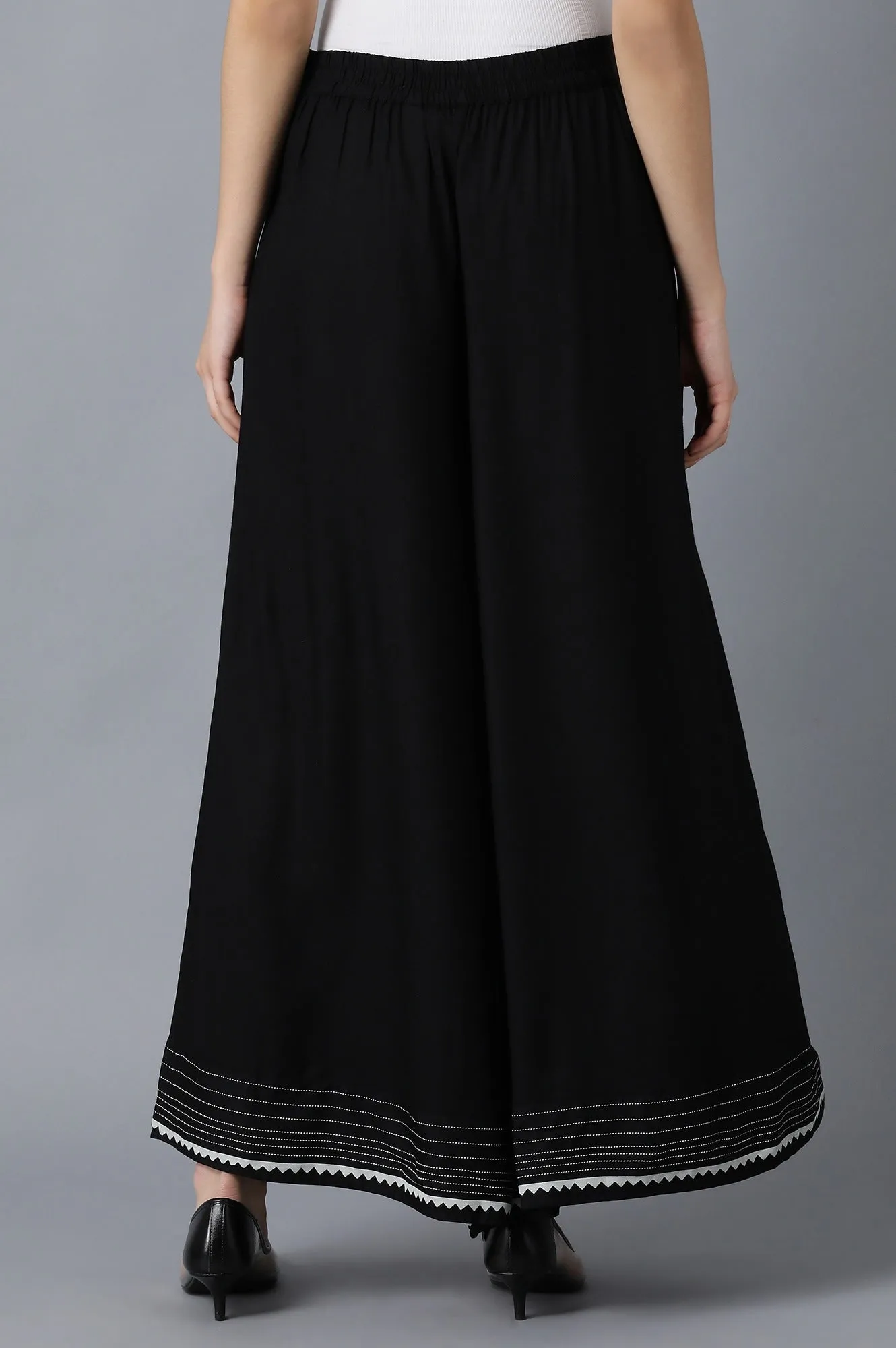 Black Solid Culottes