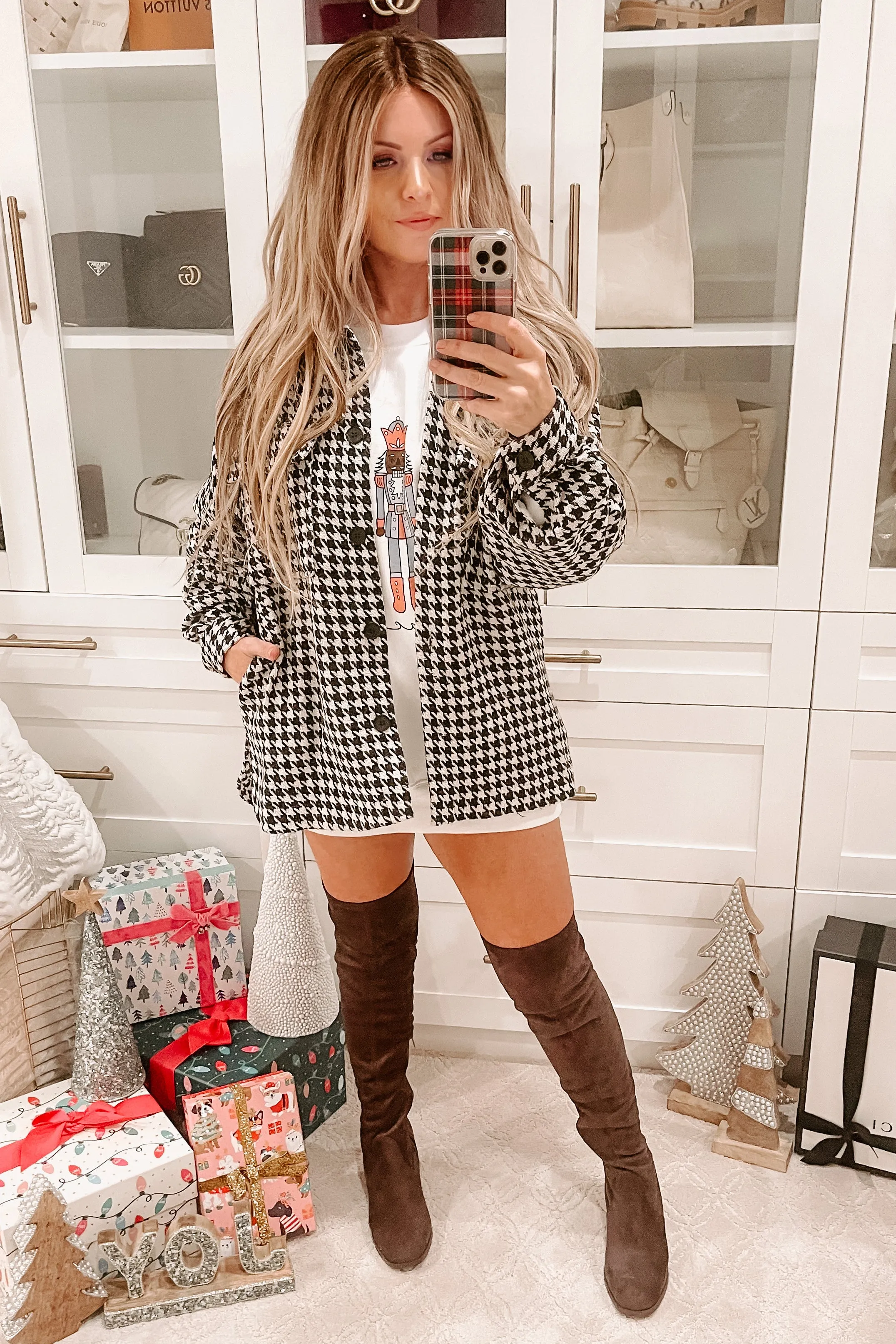 Escaping The Ordinary Oversized Houndstooth Shacket (Black/White)