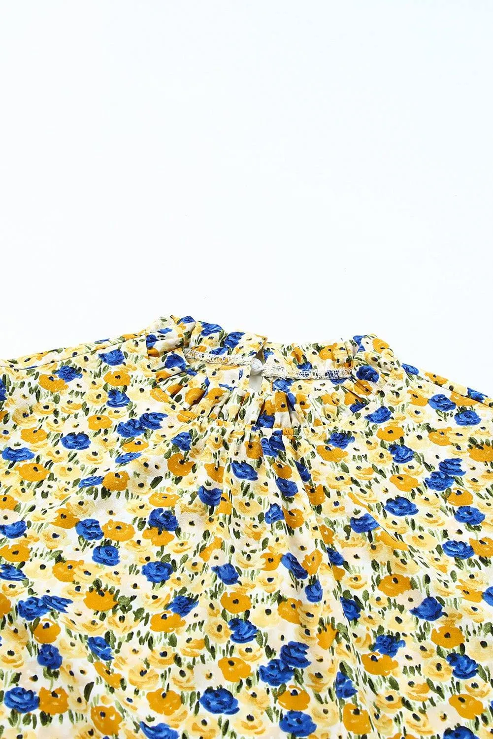 Floral Puff Sleve Keyhole Blouse