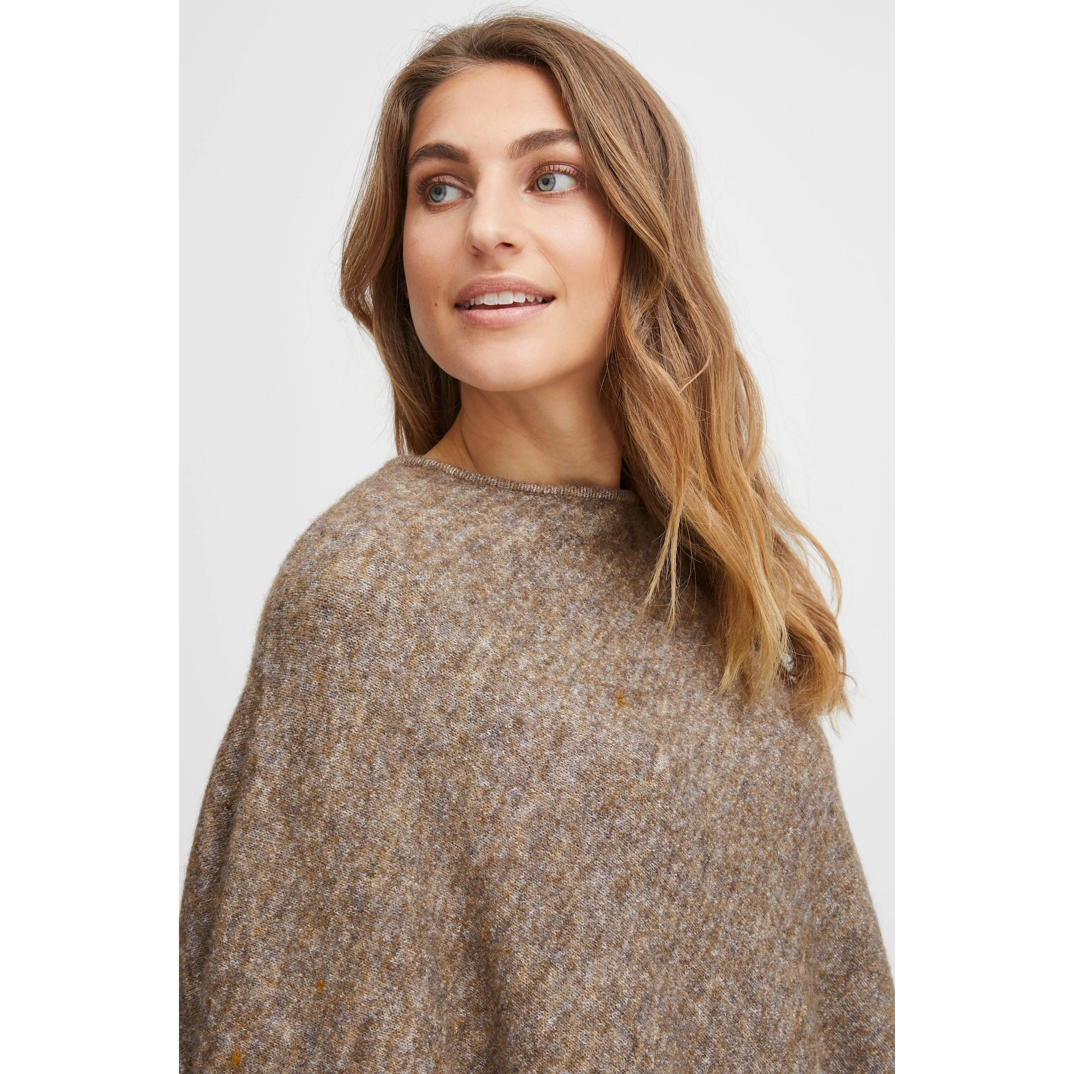 Fransa Sandy Poncho 1
