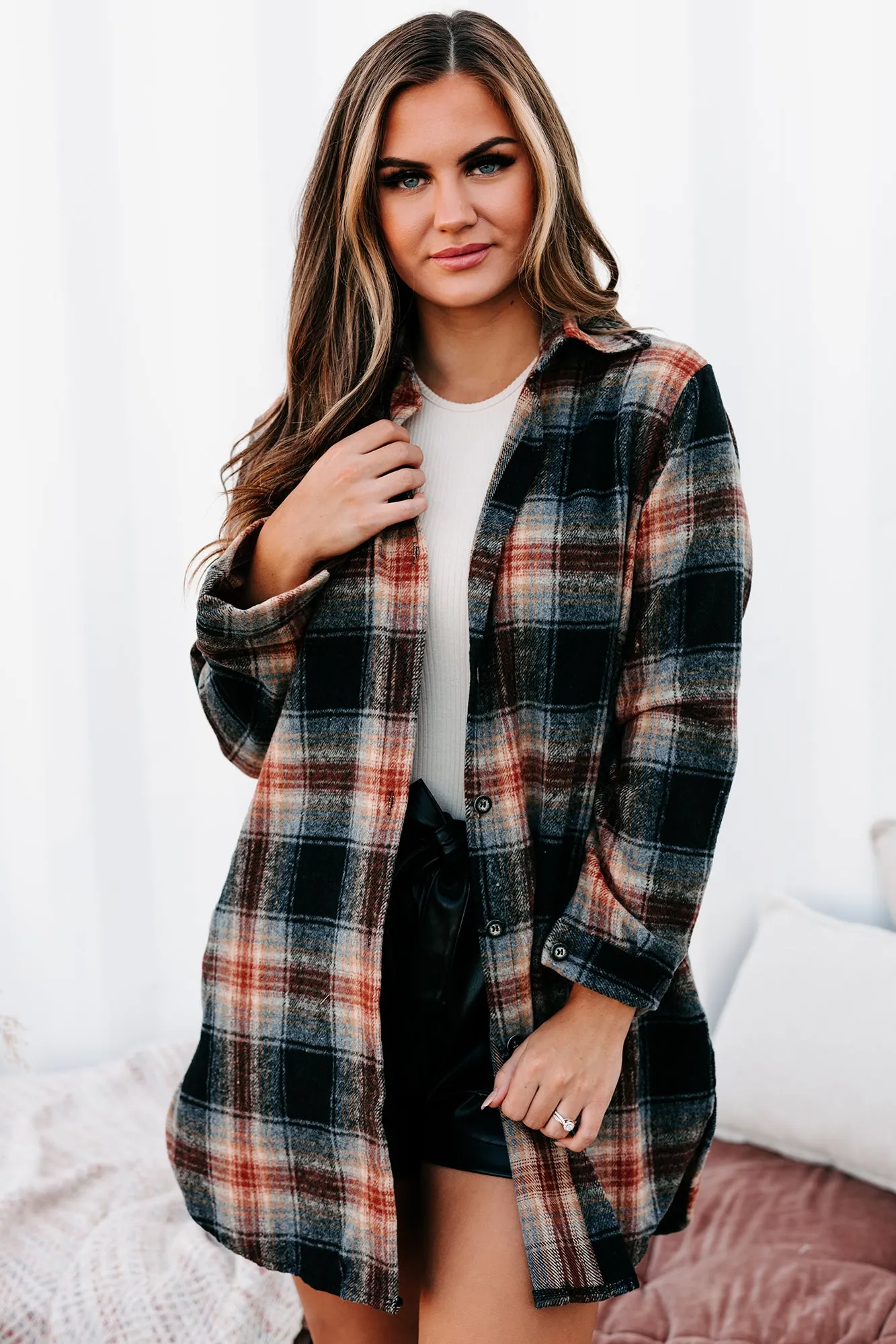 Pumpkin Spice Everything Plaid Button-Front Oversized Shacket (Black)