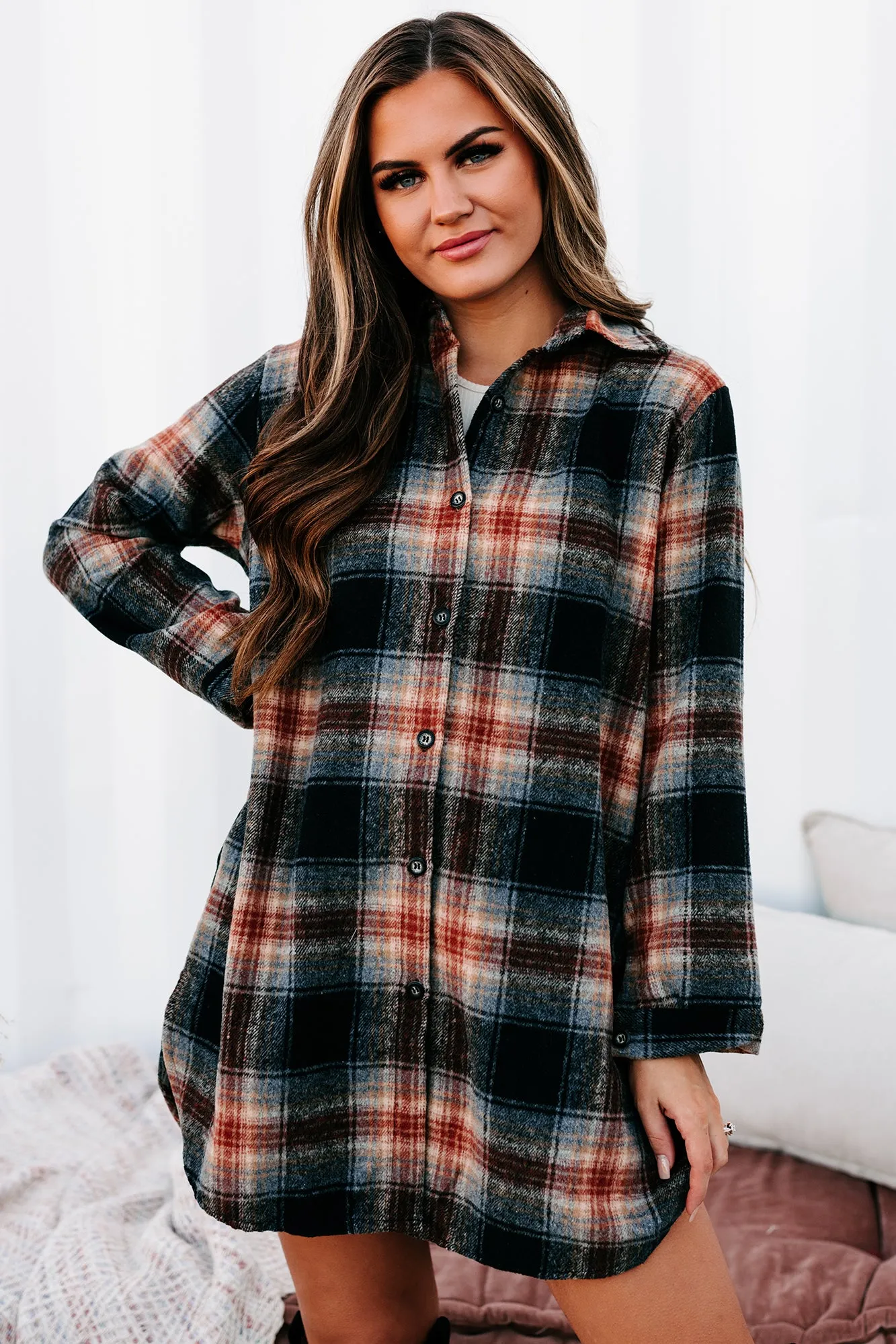 Pumpkin Spice Everything Plaid Button-Front Oversized Shacket (Black)