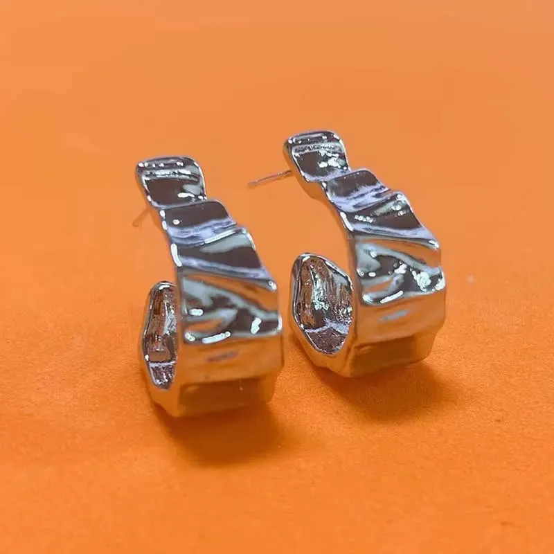 Wavy Pleated Retro Trendy Copper Metal Design Simple Temperament Senior Irregular Earring