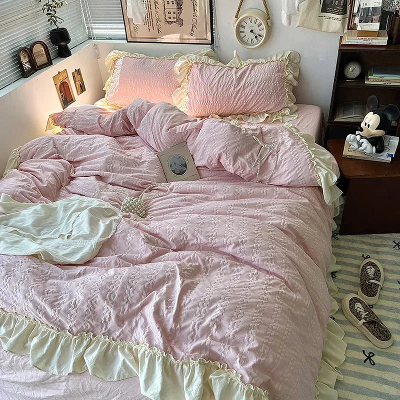 Yeknu Pink Korean Princess Style Lace Ruffles Bedding Set Skin-friendly Seersucker Duvet Cover Set Fitted Sheet/Bed Sheet Pillowcases