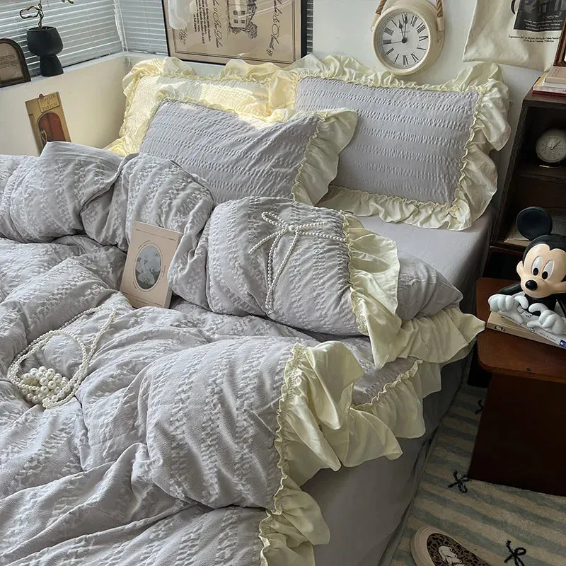 Yeknu Pink Korean Princess Style Lace Ruffles Bedding Set Skin-friendly Seersucker Duvet Cover Set Fitted Sheet/Bed Sheet Pillowcases